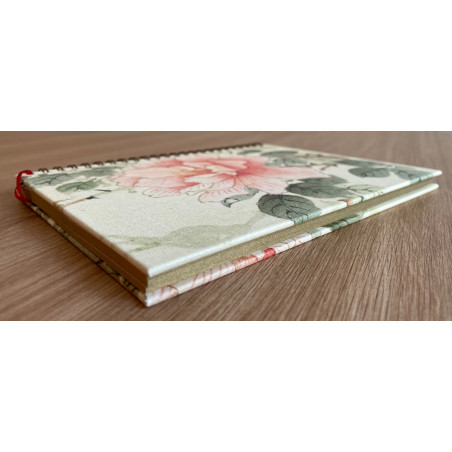 Oiseau noir et blanc