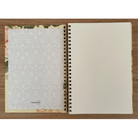 Oiseau noir et blanc